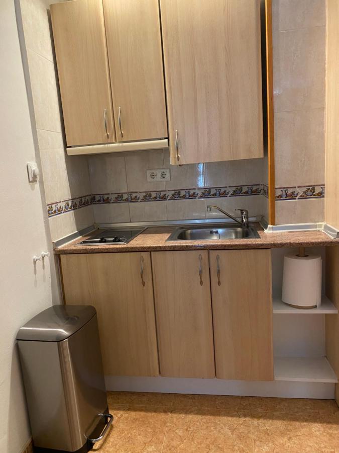 Studio La Carihuela ตอร์เรโมลิโนส ภายนอก รูปภาพ