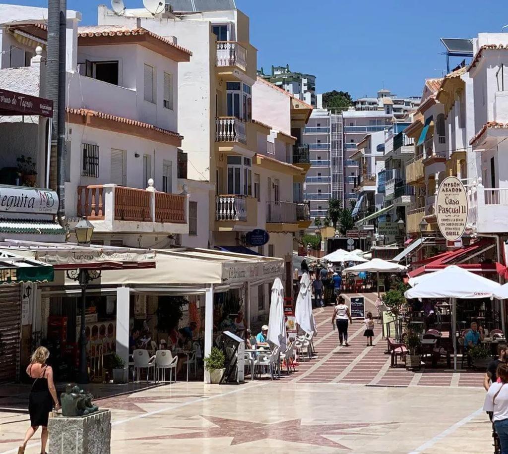 Studio La Carihuela ตอร์เรโมลิโนส ภายนอก รูปภาพ
