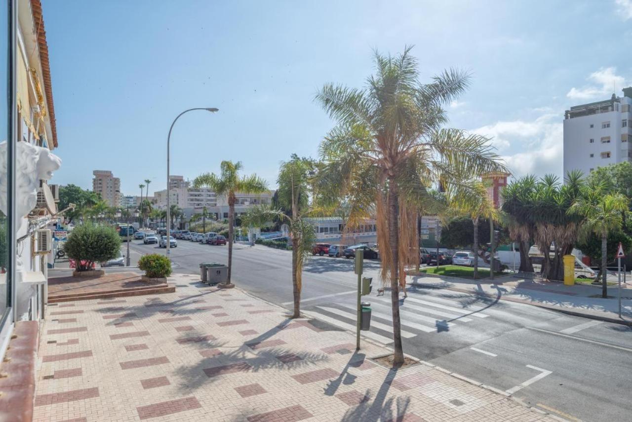 Studio La Carihuela ตอร์เรโมลิโนส ภายนอก รูปภาพ